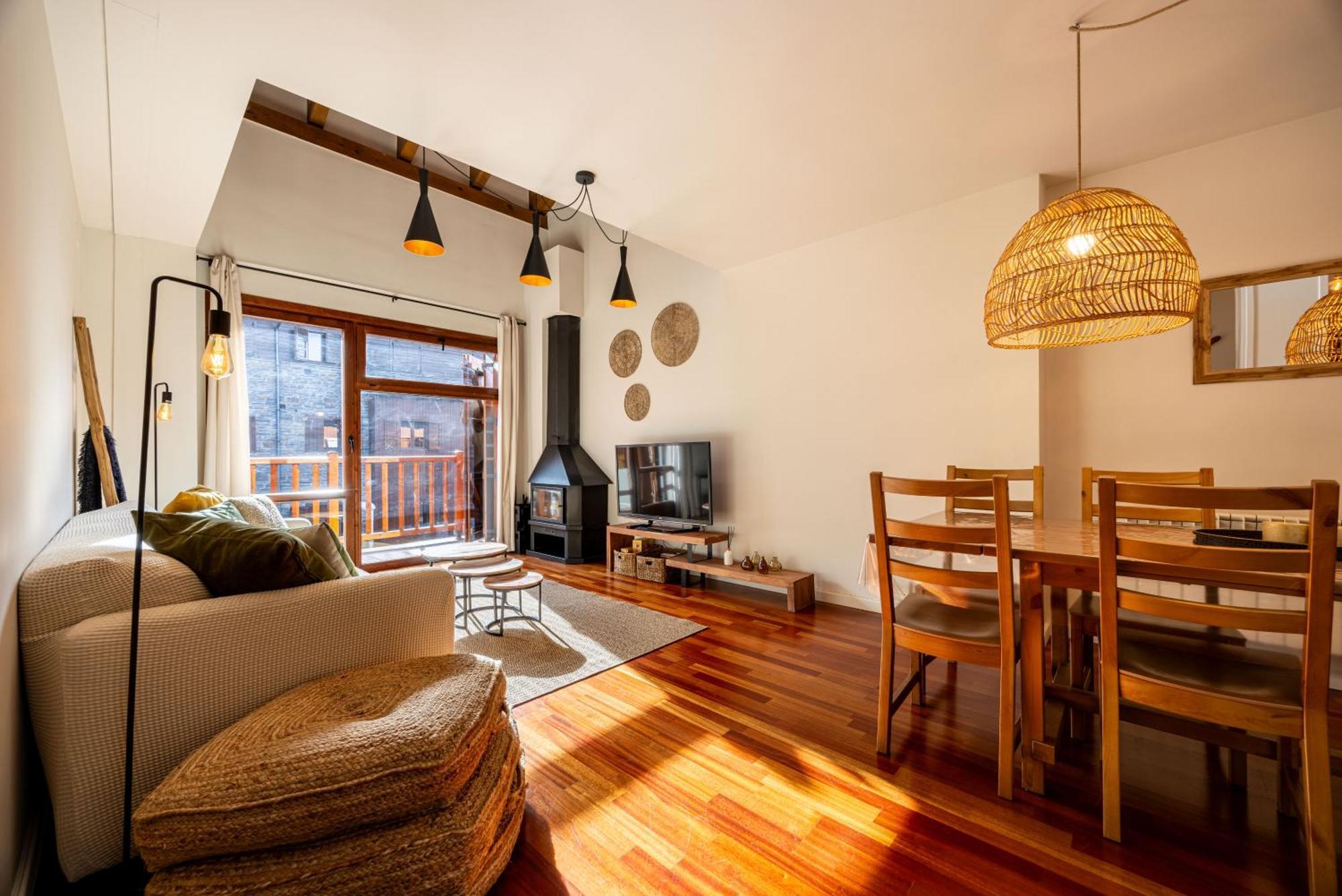 Apartment Hauzify I El Refugi De *
